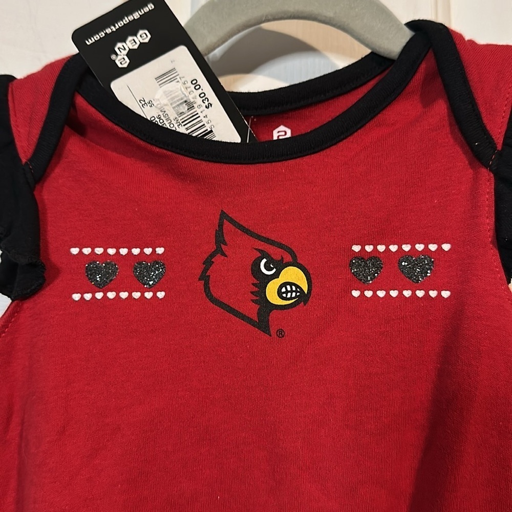 NWT Louisville Cardinals Onesie Size 3-6months - Picture 3 of 5